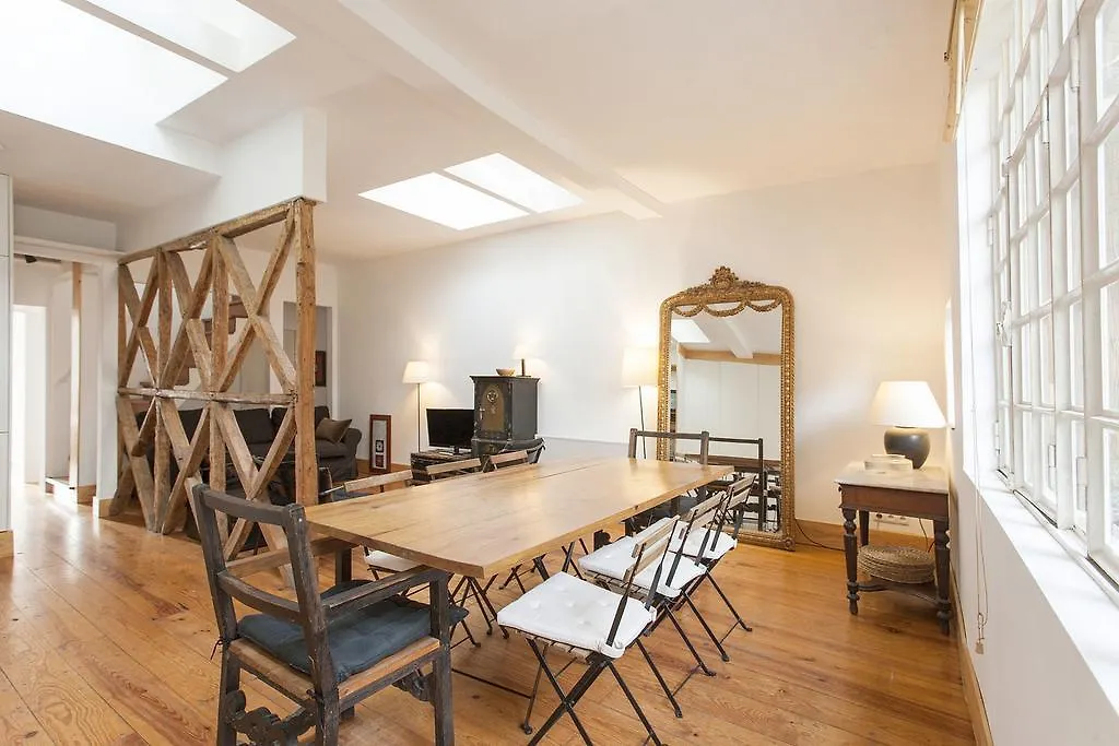 Central, Charming, Quiet, Garden And Parking Lisbon Portugal